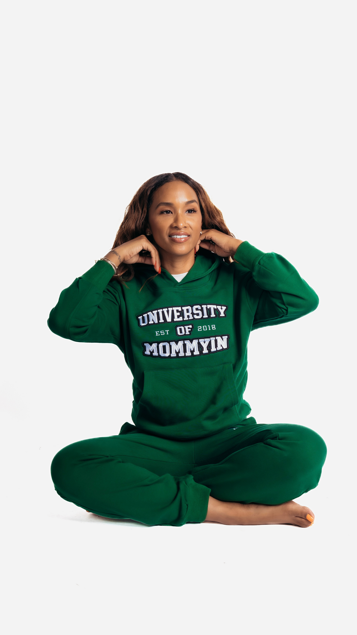 University of Mommyin Sweatshirt - Kelly Green
